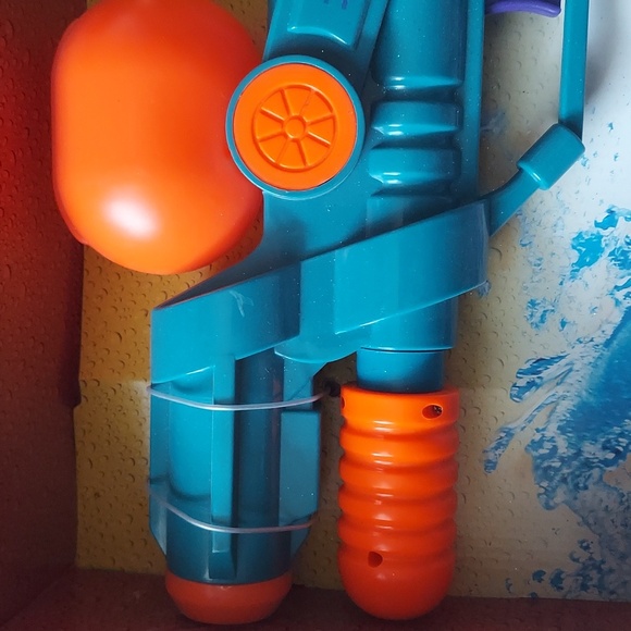 Super Soaker XP-70 - Picture 4 of 5